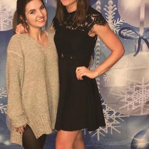 Francesca’s Black Dress Size: Small